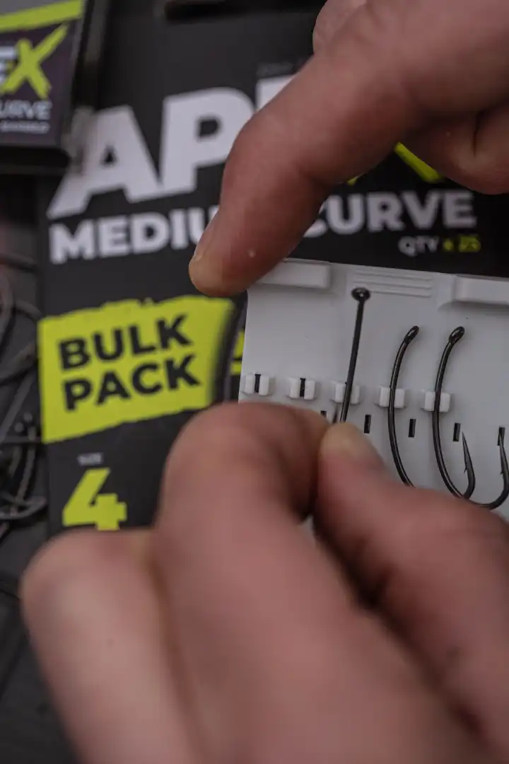 RidgeMonkey Ape-X Medium Curve Barbed Bulk Pack