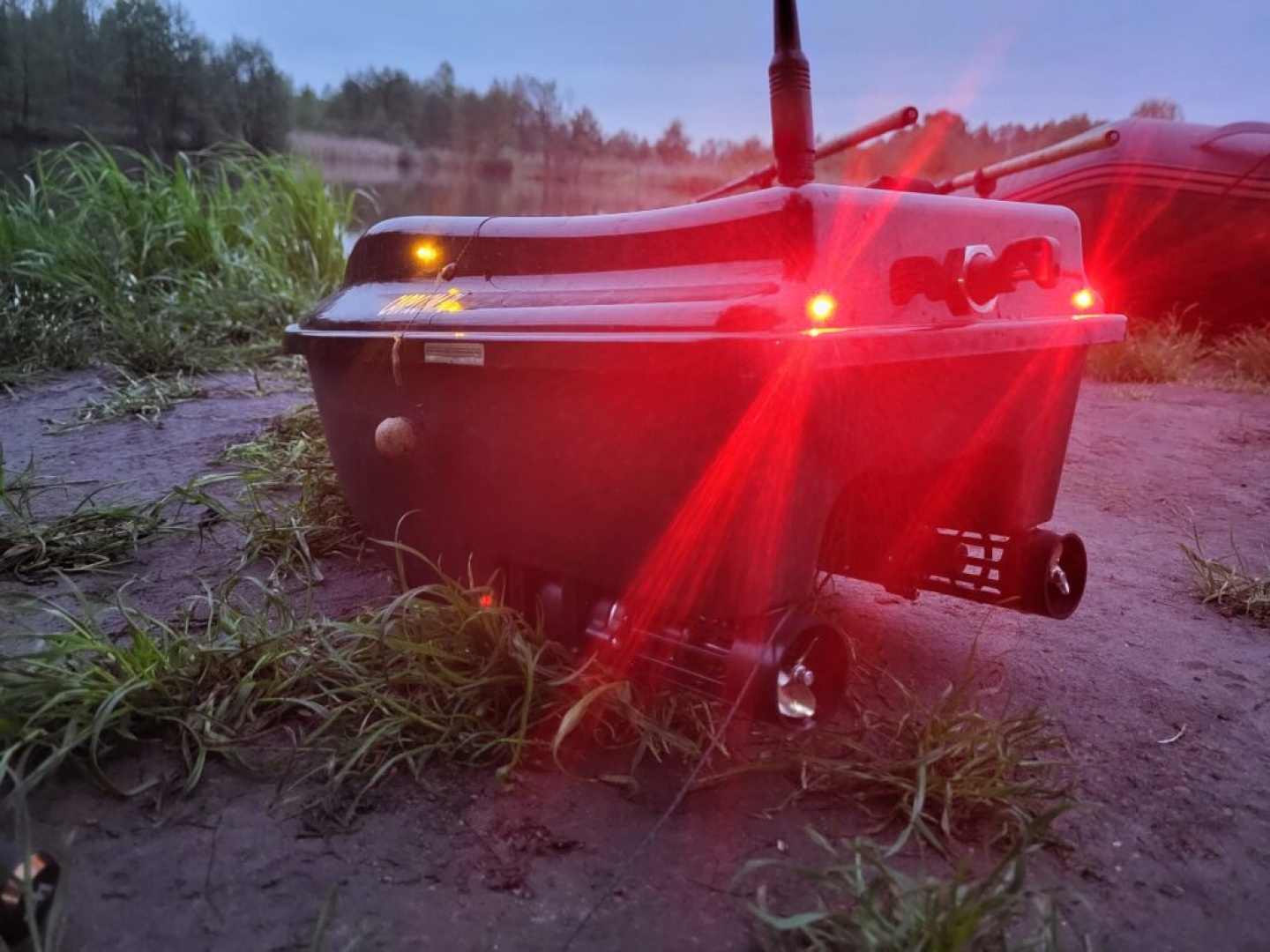 Boatman Actor Plus GPS Baitboat - BLACK