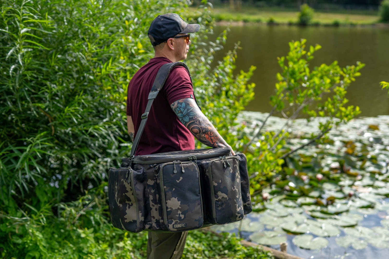 Korda Compac X-Large Carryall Dark Kamo