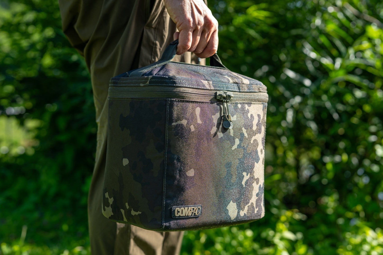 Korda Compac Cool Bag Medium Dark Kamo