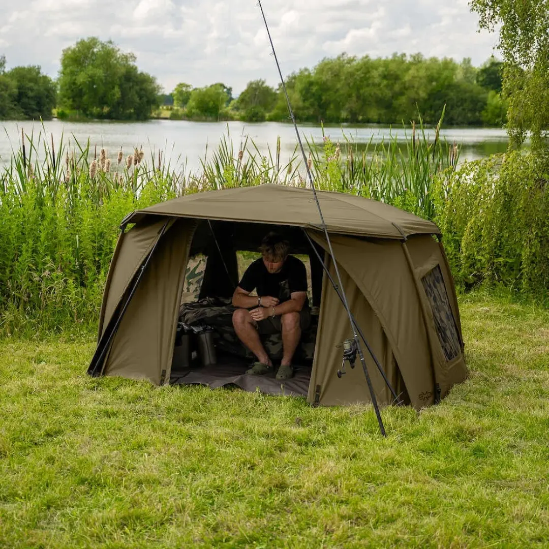 Avid Carp EXO + Bivvy