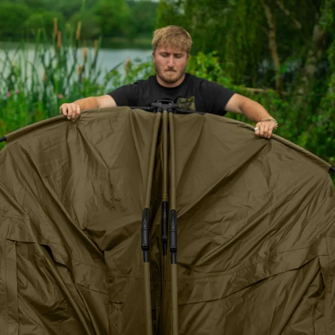 Avid Carp EXO + Bivvy