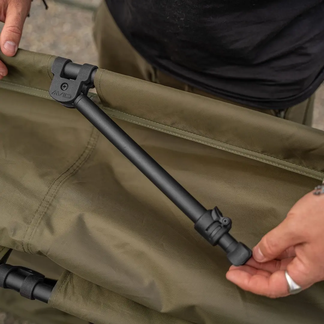 Avid Carp Revolve 2 Man Bivvy