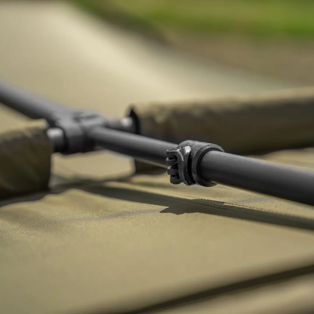 Avid Carp Revolve 2 Man Bivvy