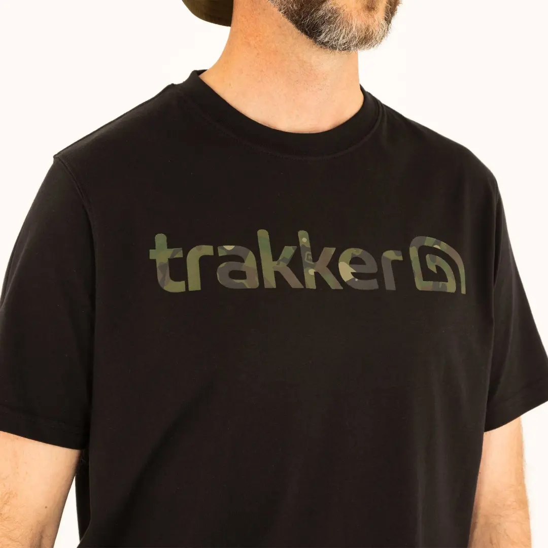 Trakker CR Logo T-Shirt Black Camo