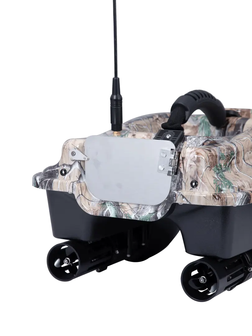Boatman Actor PRO Baitboat - CAMO
