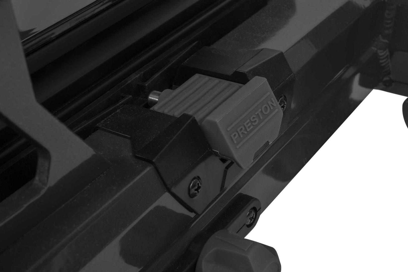 Preston Innovations Absolute Station - Graphite