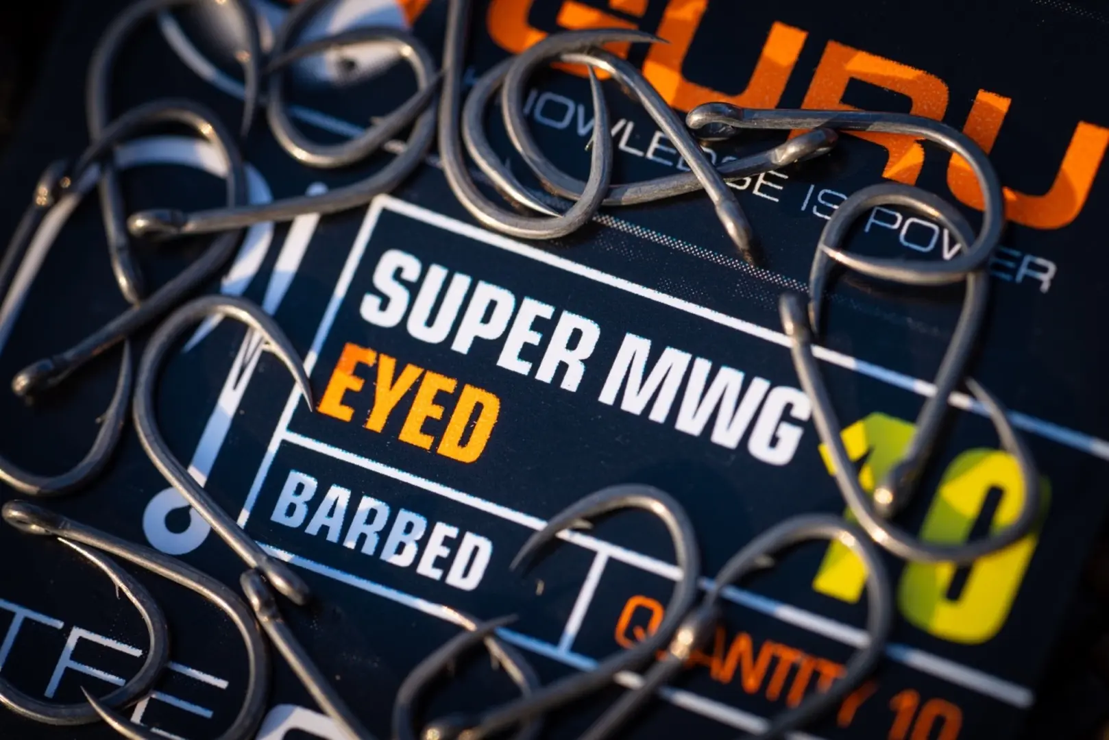 GURU Super MWG Hook Barbed