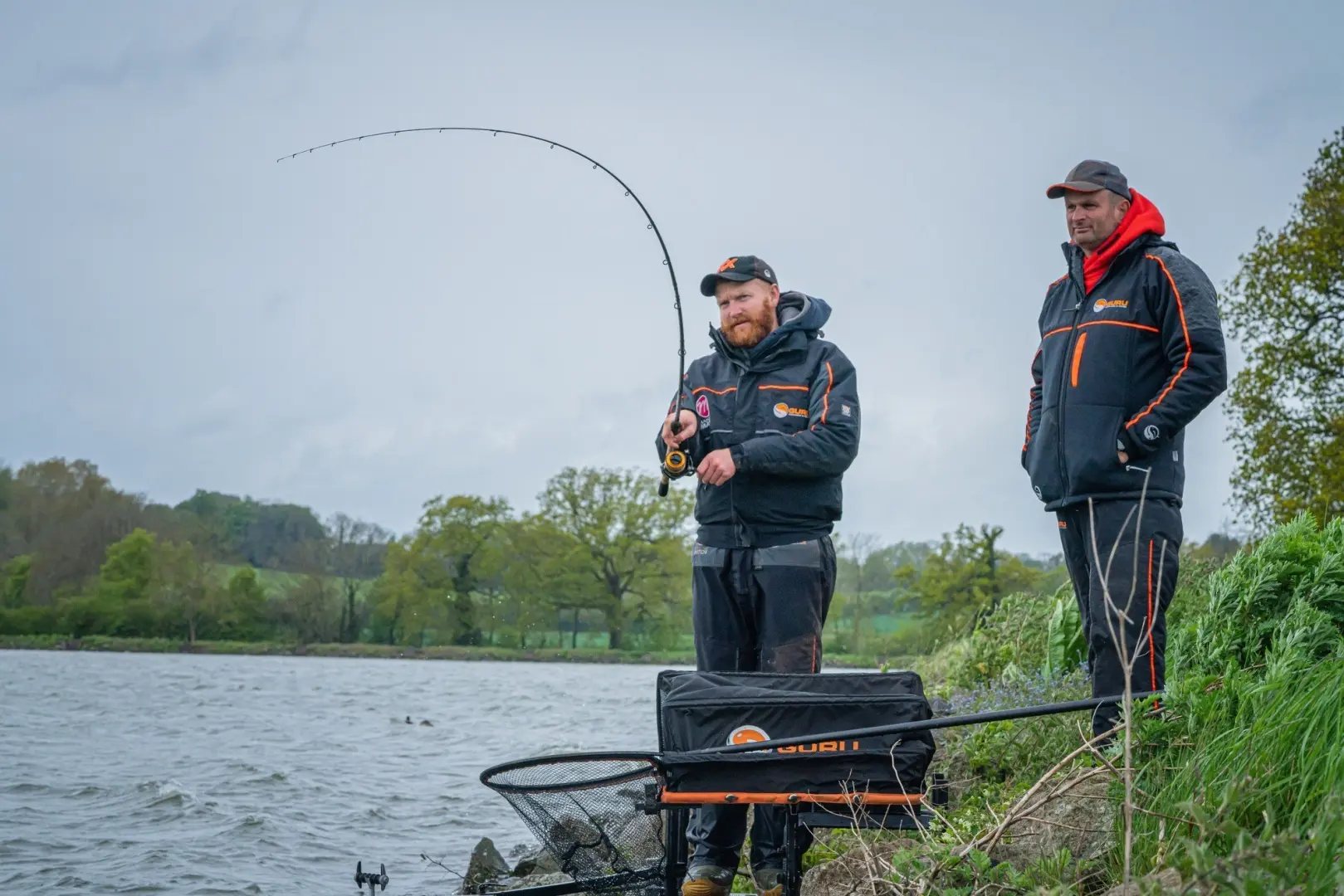 GURU A-Class Distance Method Feeder