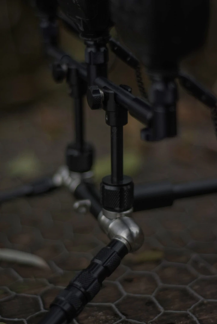 Solar Blacklite Worldwide Pod (Includes 3-Rod Adjustable Buzz Bars)