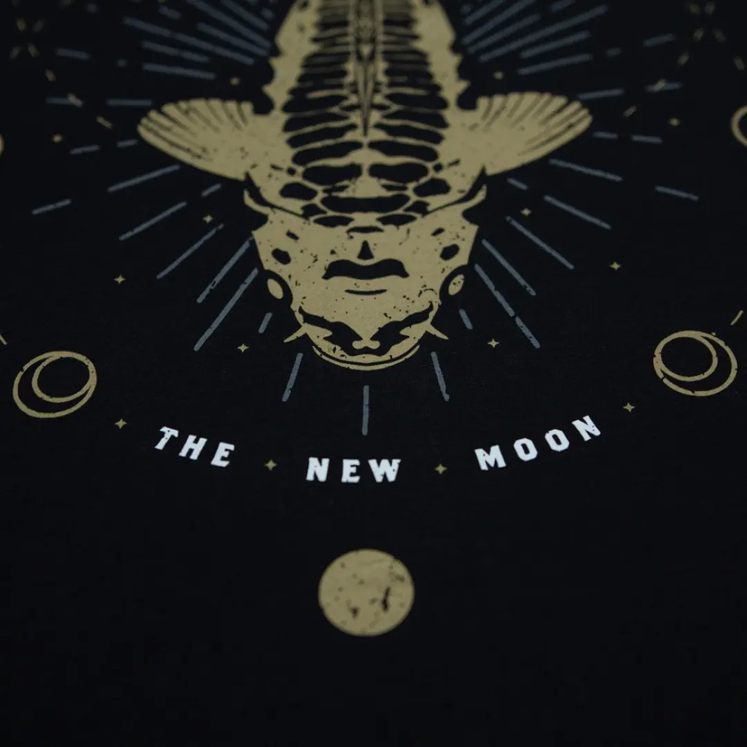 KUMU The New Moon Tee T-Shirt