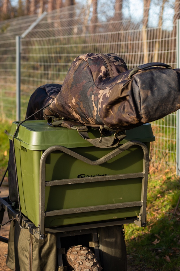 RidgeMonkey Armoury Stackable Storage Box 66L