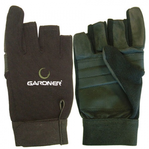 Gardner Casting Glove