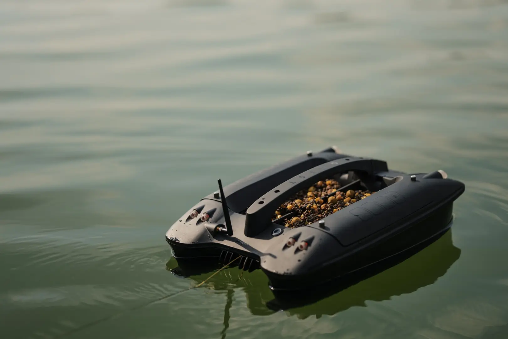 Deeper Quest Baitboat