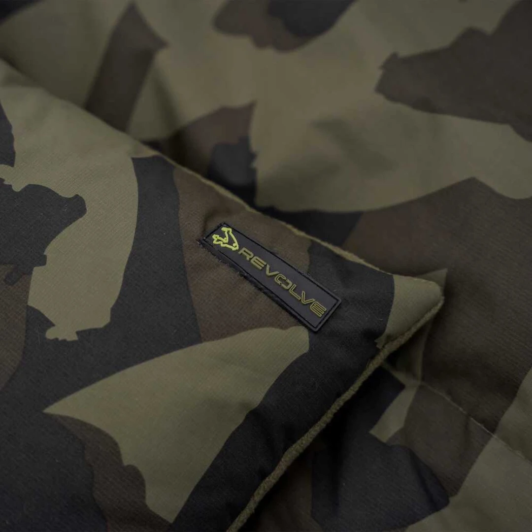 Avid Carp Revolve Pillow - XL
