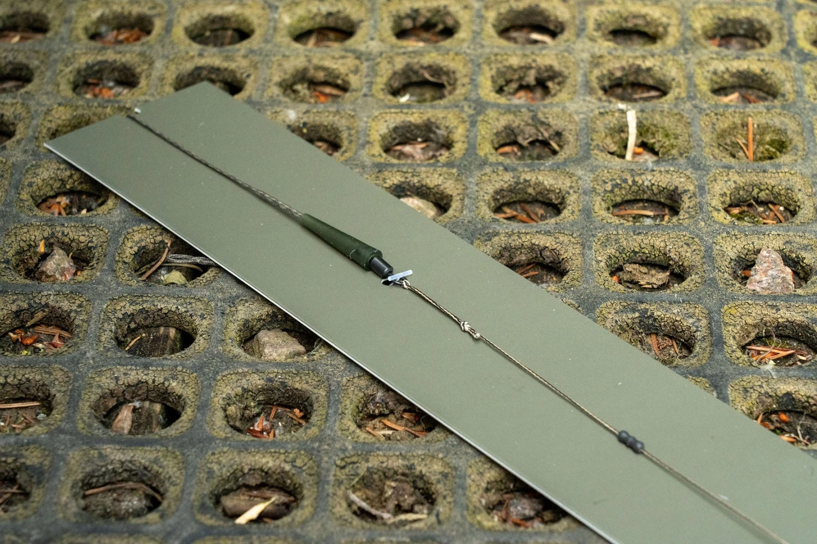 One More Cast Blend Corefree Solid Bag - Lock Hook Barbed