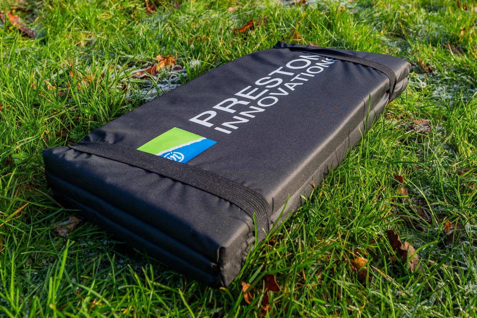 Preston Innovations Fold Away Unhooking Mat