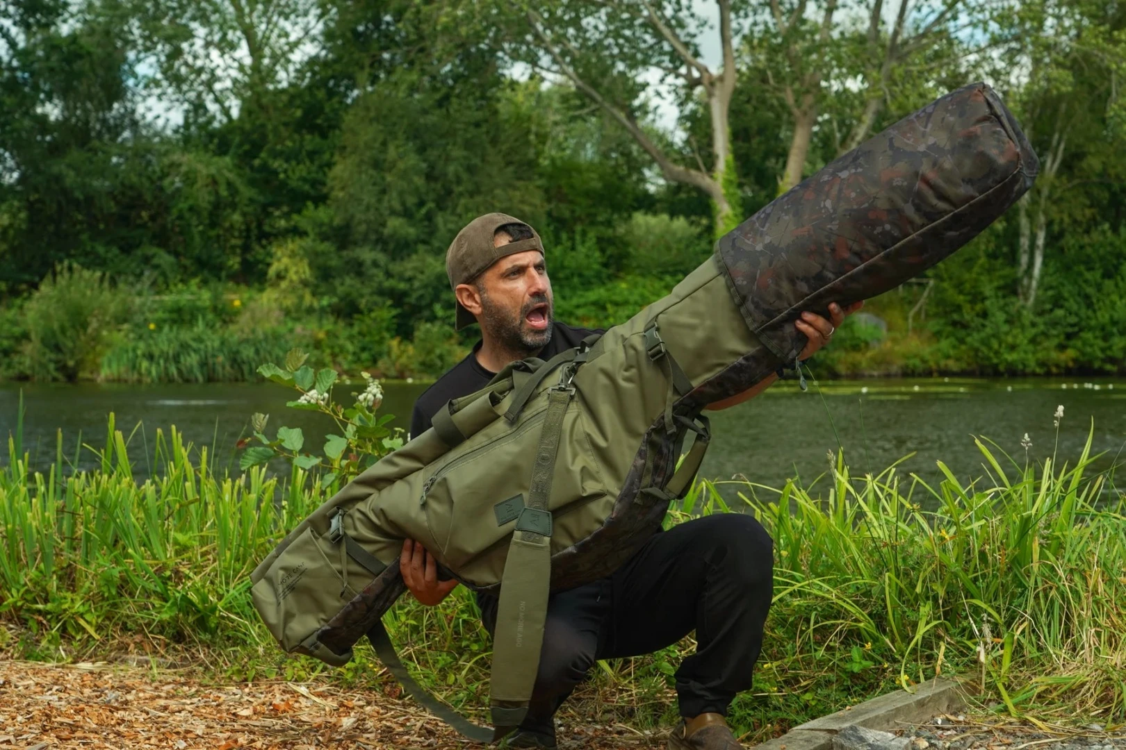 One More Cast Heist Extendable Five Rod Holdall