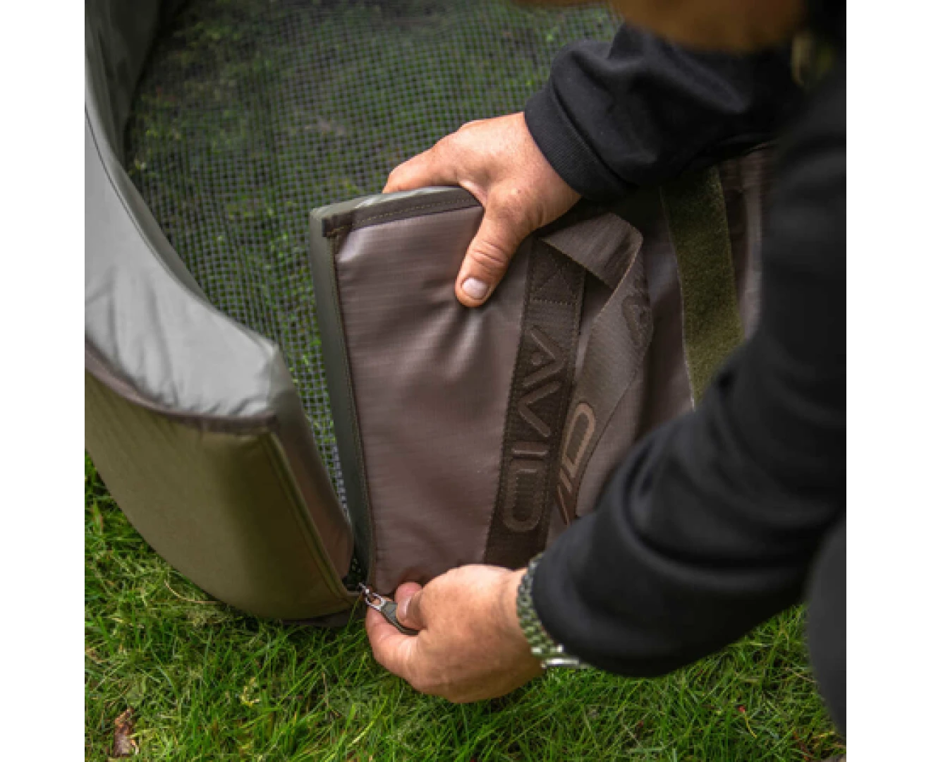 Avid Carp Pro-Tect Deluxe Cradle