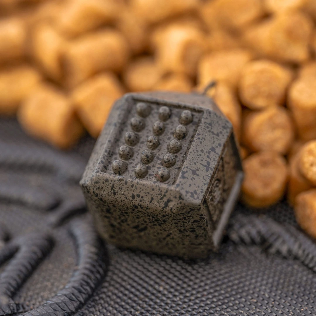 Preston Innovations Bullet Cube