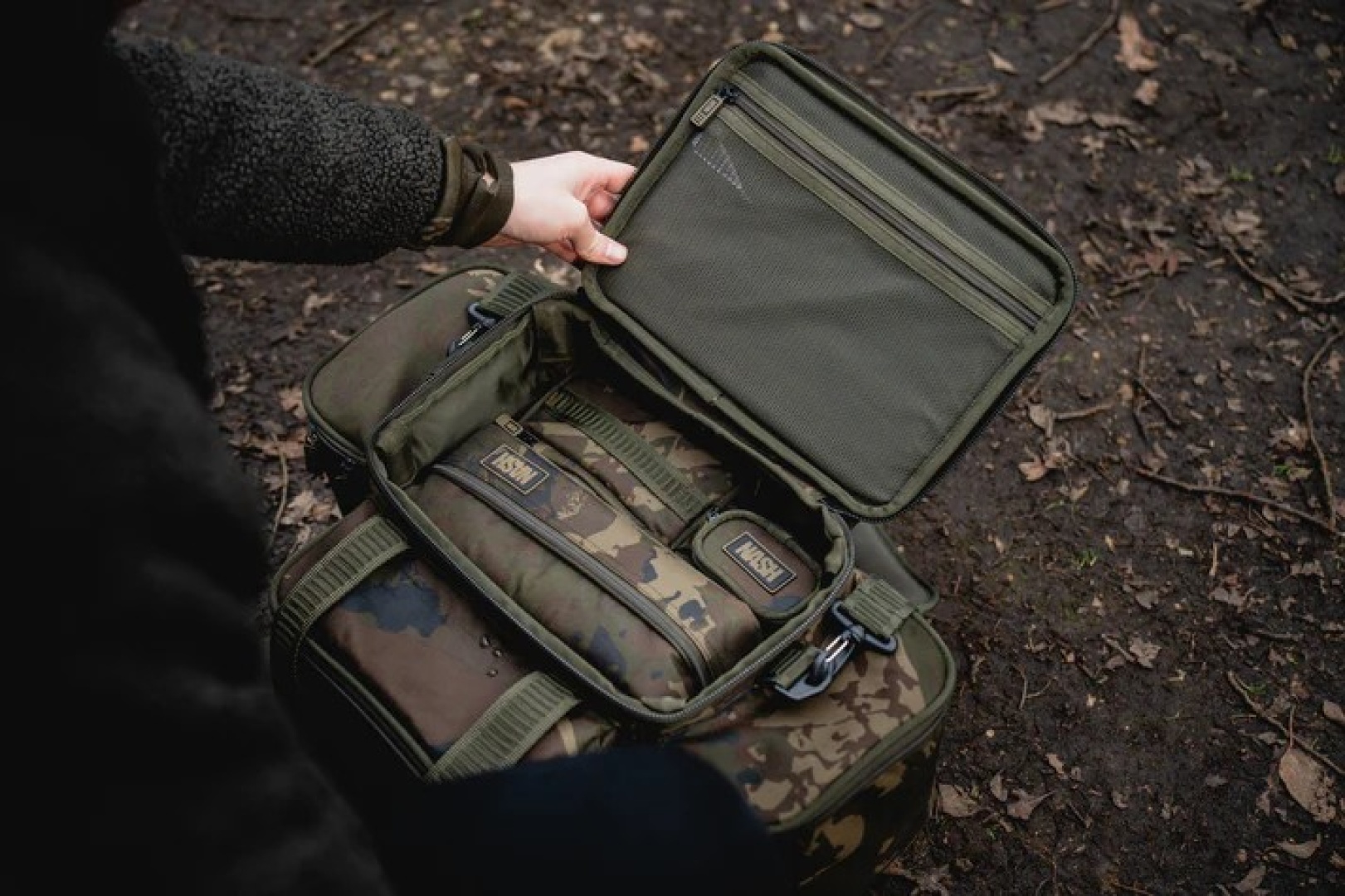 Nash Subterfuge Carryall - Medium 50L