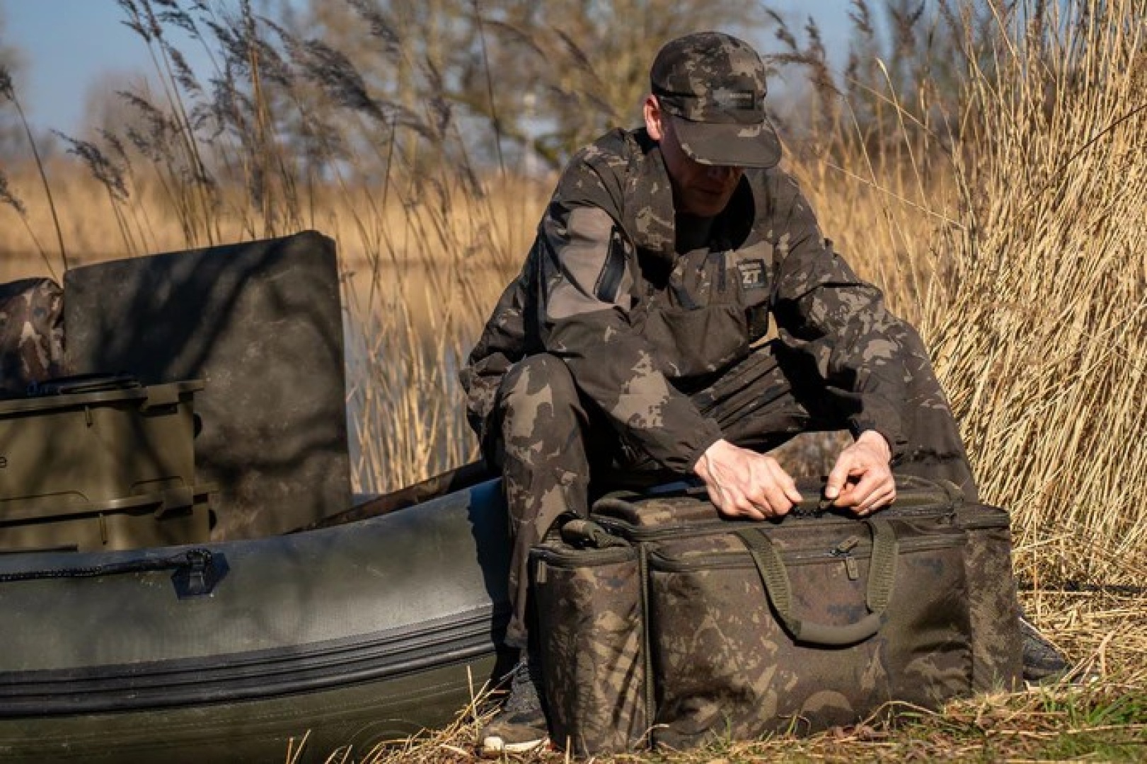 Nash Subterfuge Carryall - XL 90L