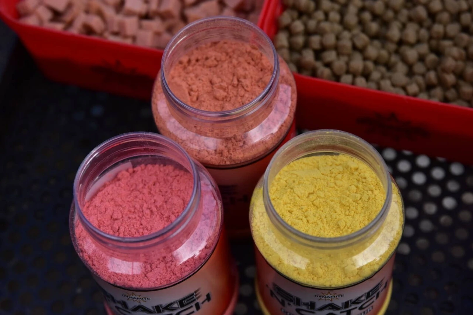 DynamiteBaits Shake n Catch Enhancer Krill Red