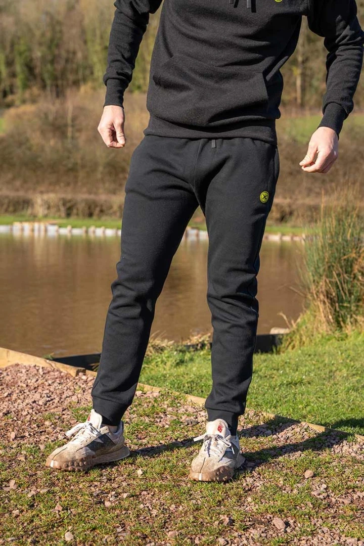 Matrix Black Joggers