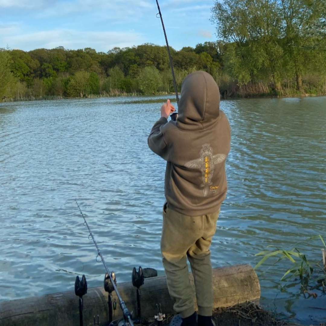 Vass Carp Rising Hoody Black - Kids Khaki Edition