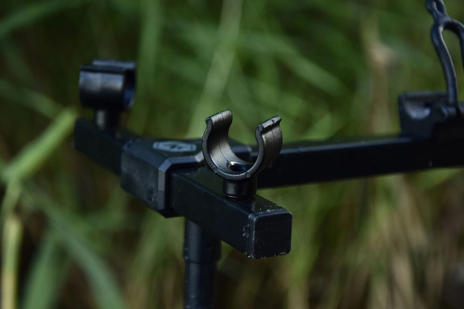 Mivardi Landing Net Quick Lock Rest