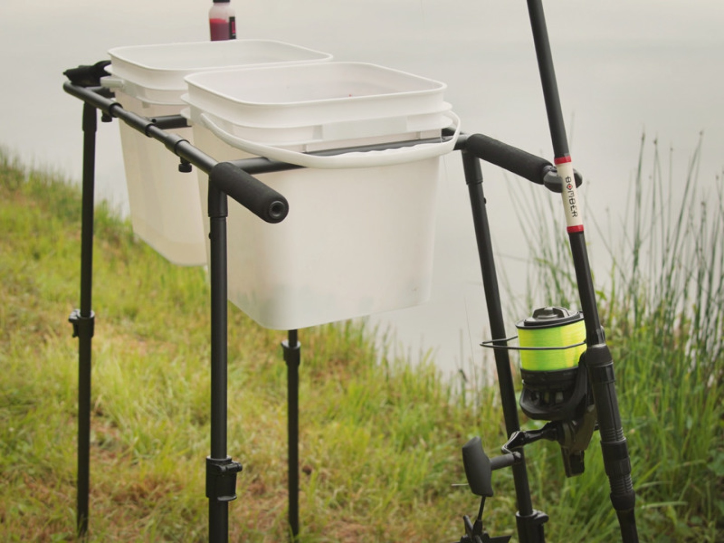 Delphin TOP SPOD Bucket Stand