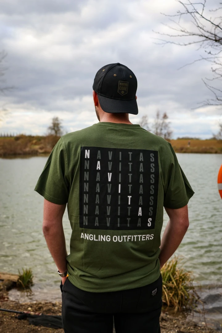 NAVITAS Block Tee T-Shirt
