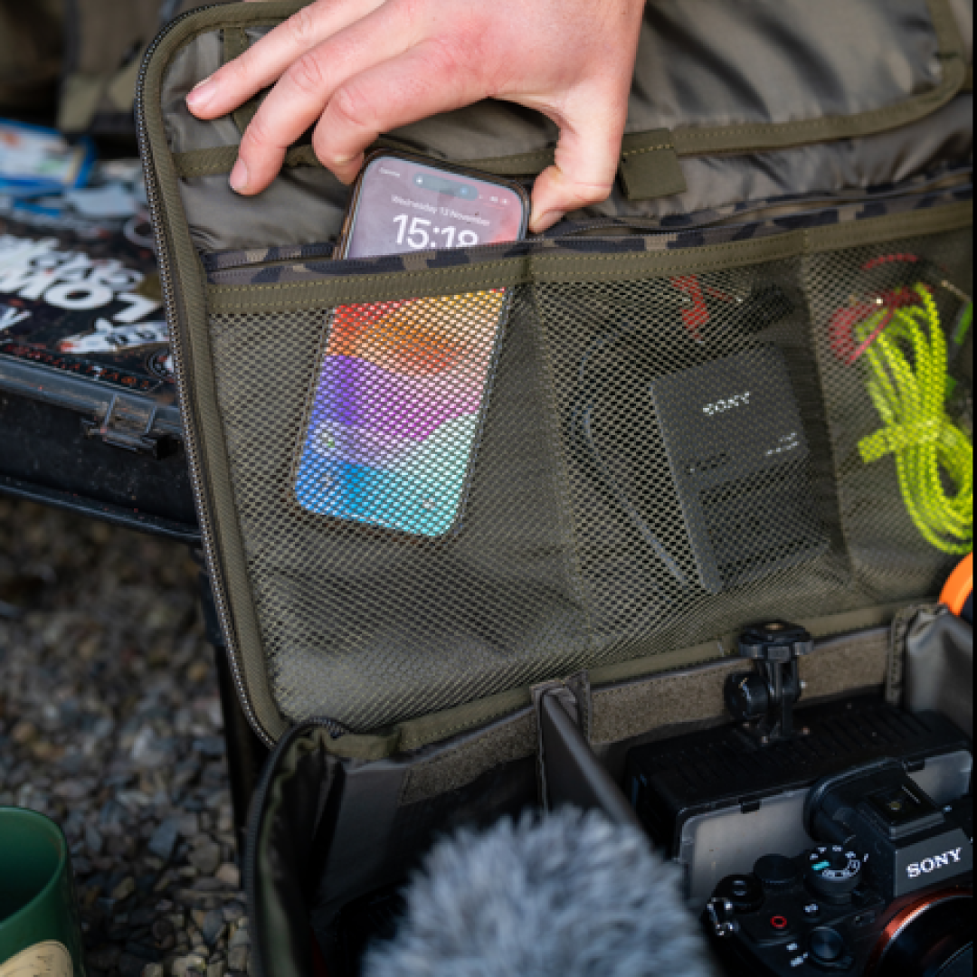 Avid Carp RVS Tech Pack - XL
