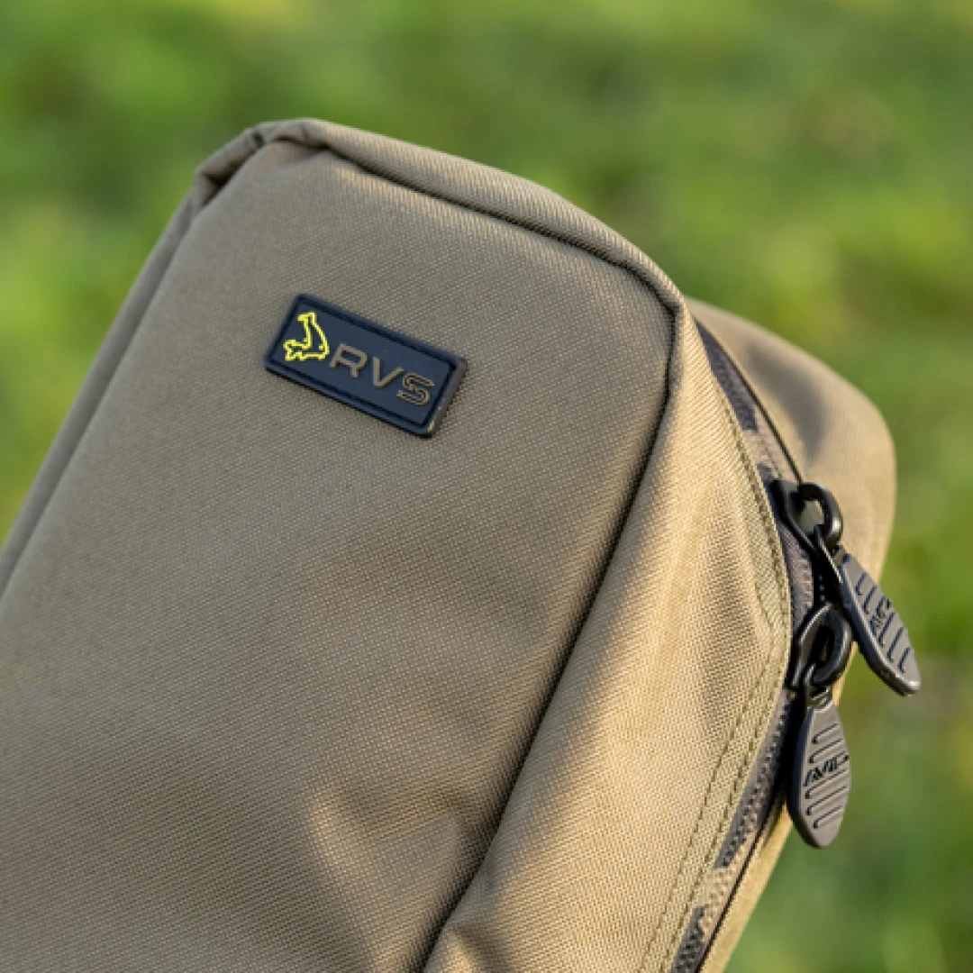 Avid Carp RVS 10ft Retractable - 2 Rod Bag