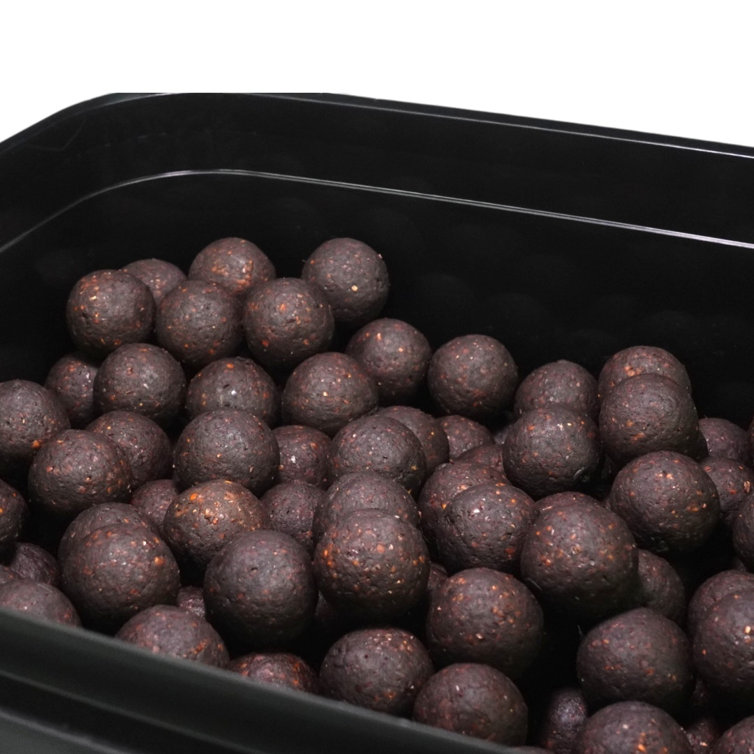 WarmuzBaits - Boilies Black Mamba - CRACKED BUCKET
