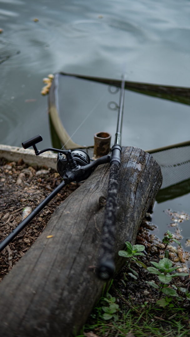 Sonik XTRACTOR+ Dark Camo Carp Rod - LTD