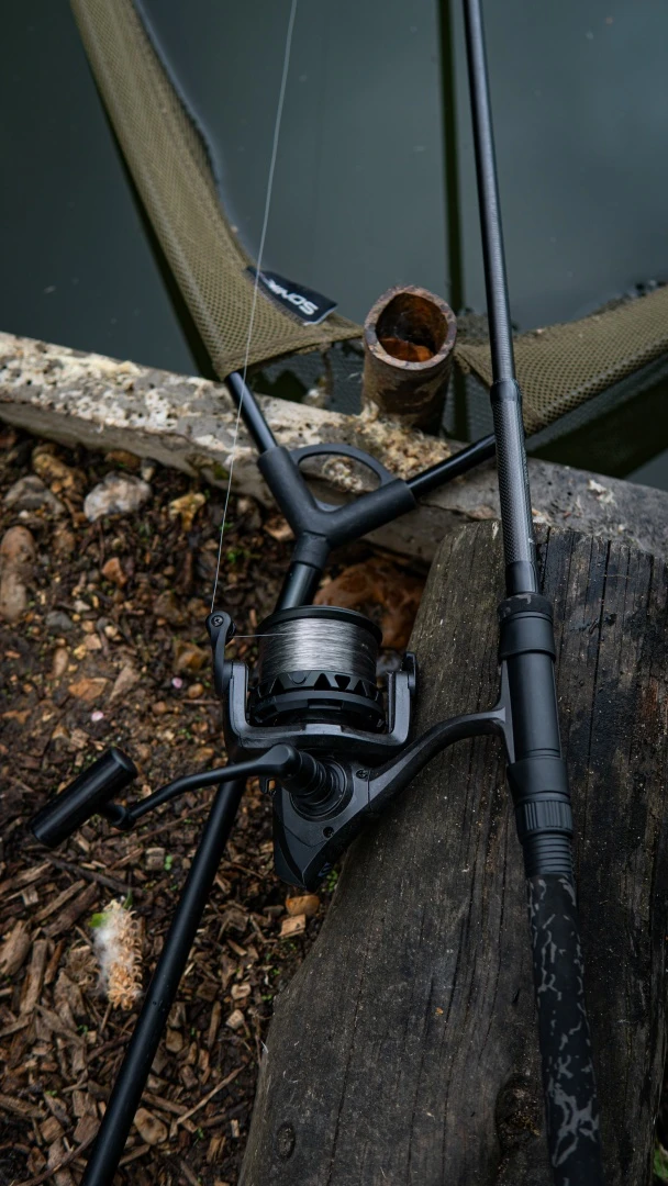 Sonik XTRACTOR+ Dark Camo Carp Rod - LTD