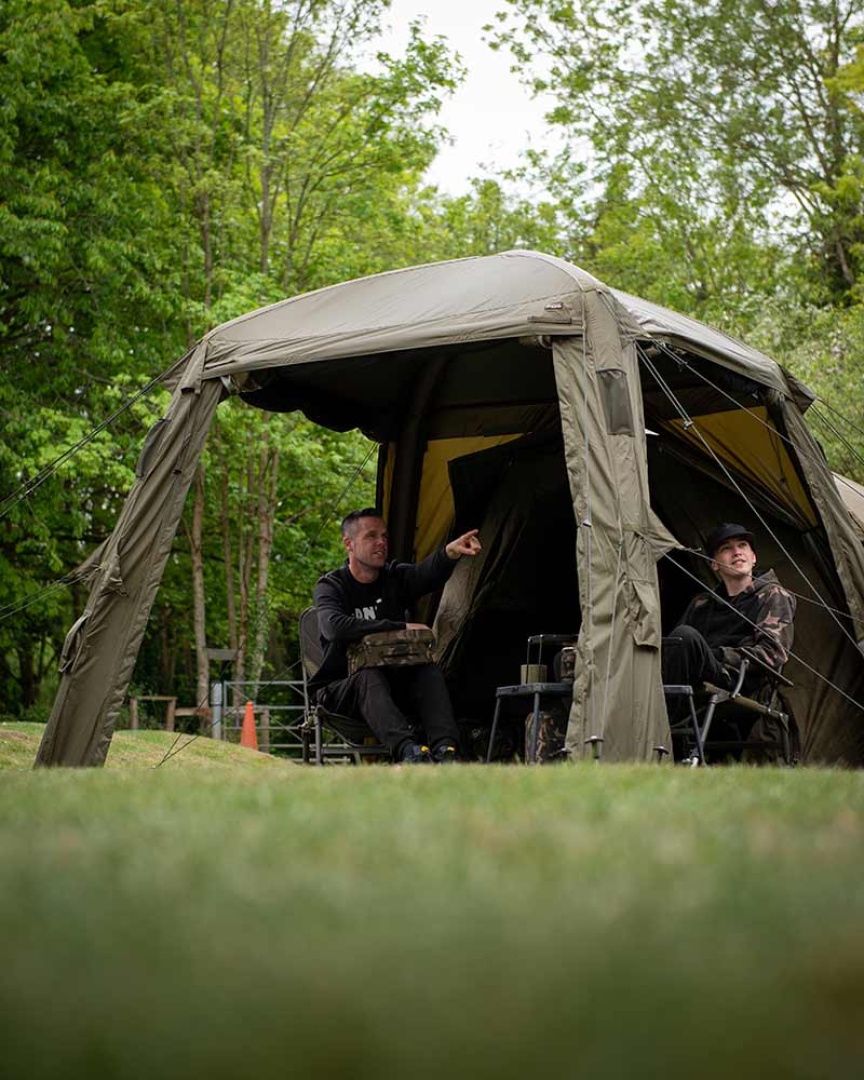 Fox AIR Frame Social Shelter - 2.5m
