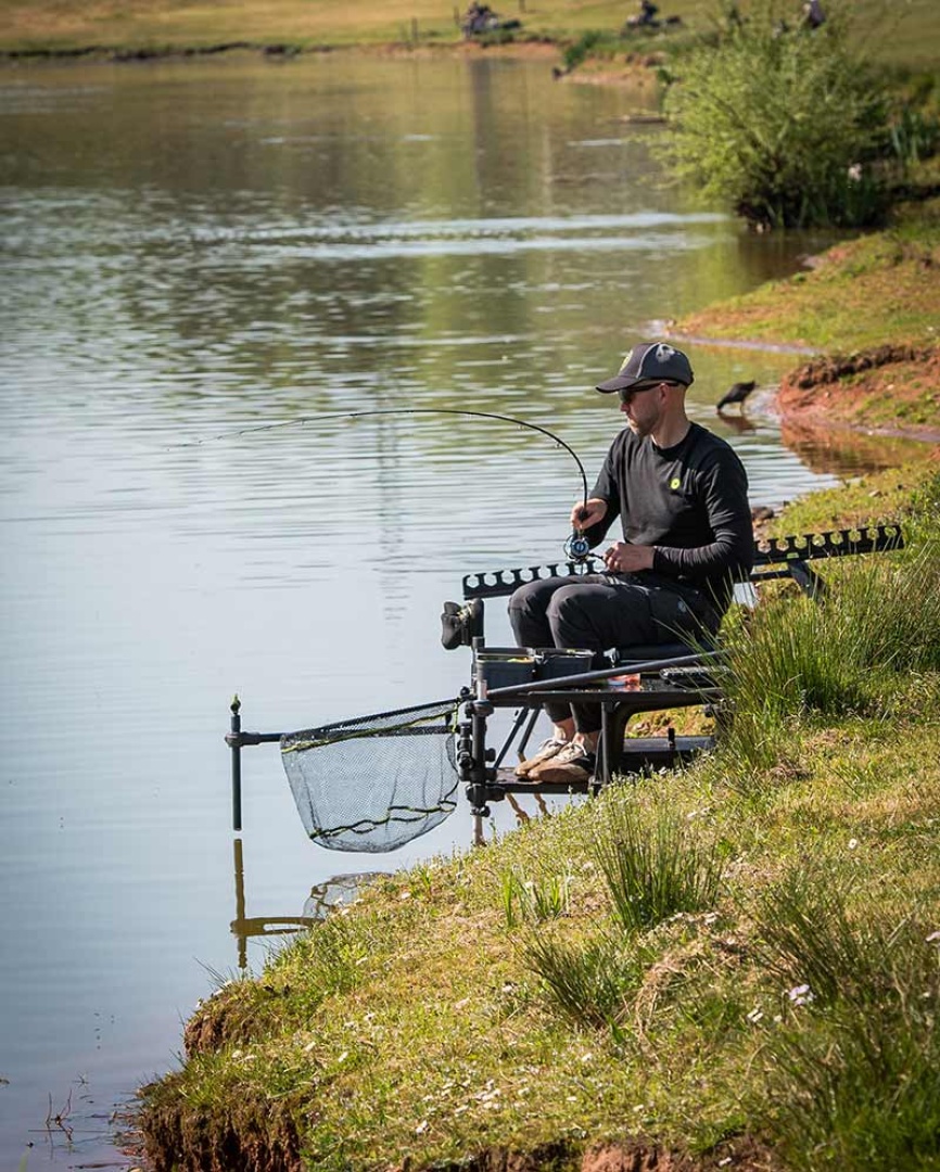 Matrix Horizon X Ultra PRO Commercial Feeder