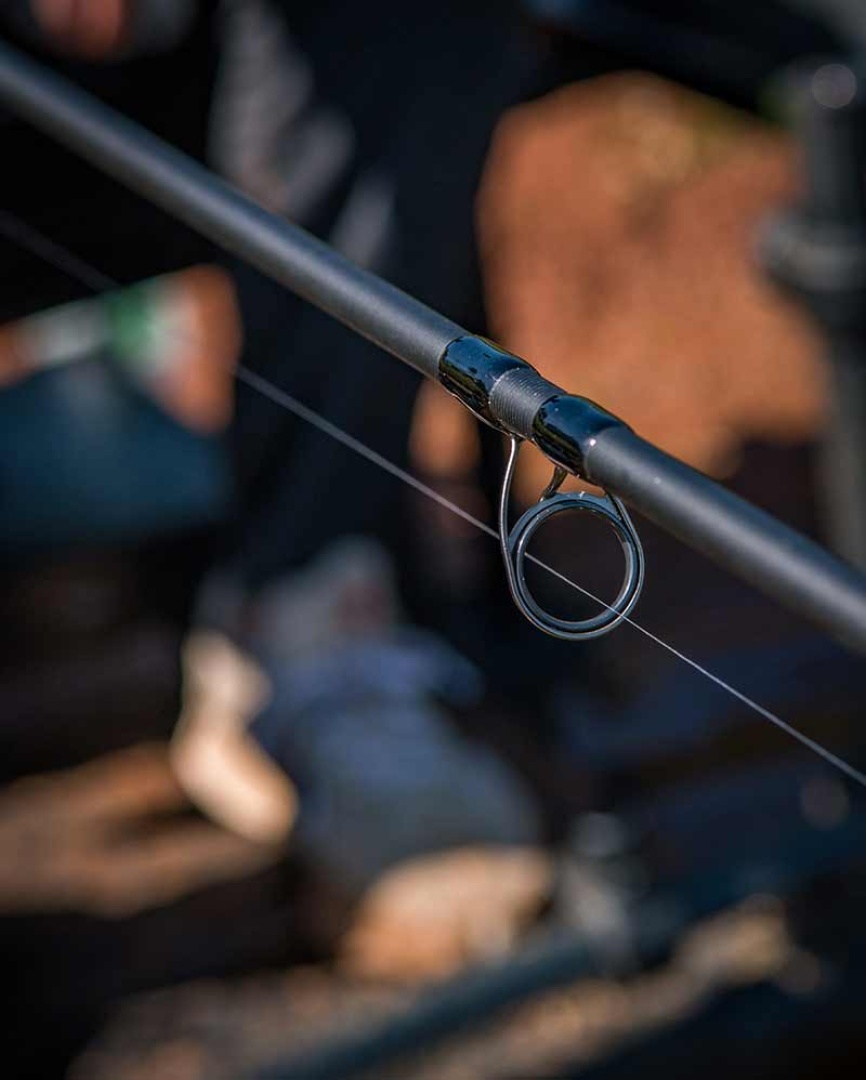 Matrix Horizon X Ultra PRO Commercial Feeder