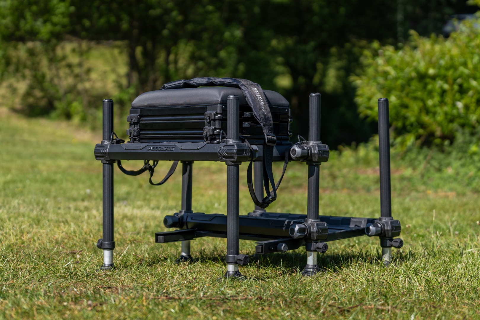 Preston Innovations Absolute Compact - Black