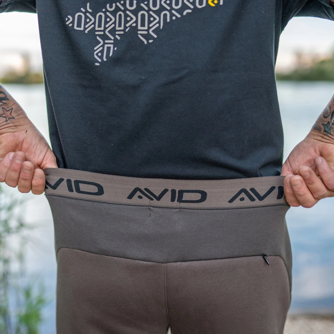 Avid Carp Compound Joggers - Brown