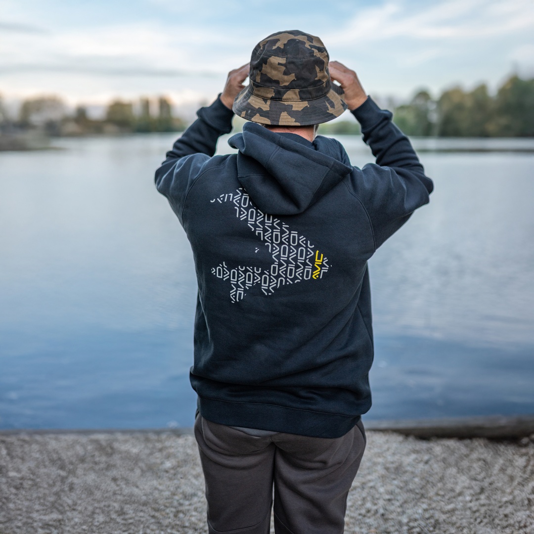 Avid Carp Compound Hoodie - Black