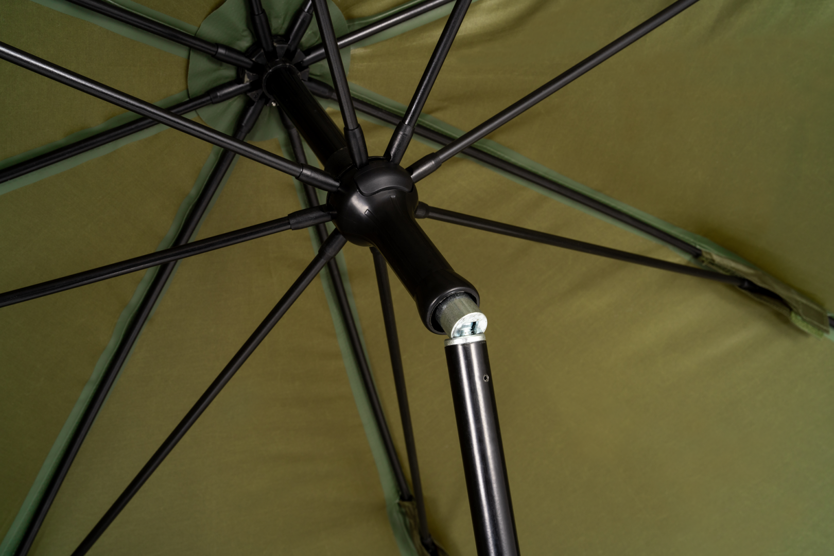 Avid Carp Revolve 60in Day-Session Brolly