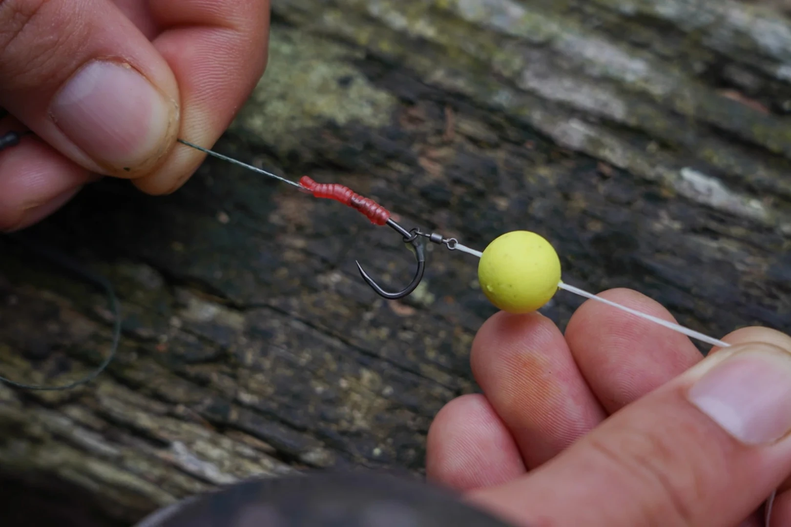 One More Cast Blend Leadcore Lead Clip Horseshoe - Barbless