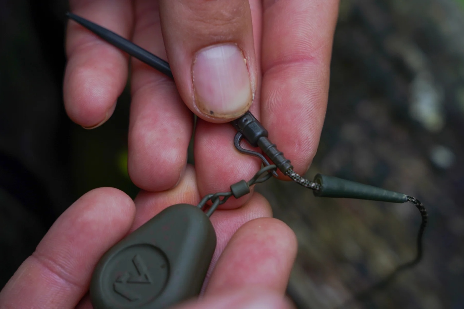 One More Cast Blend Leadcore Lead Clip Horseshoe - Barbless