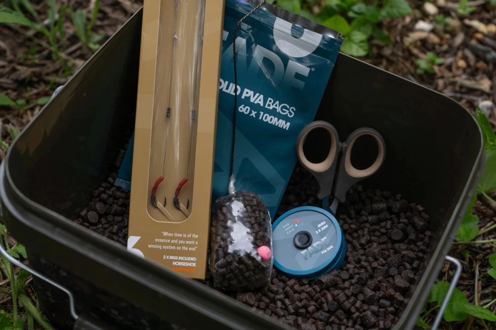 One More Cast Blend Leadcore Solid Bag Rig Horseshoe - Barbless