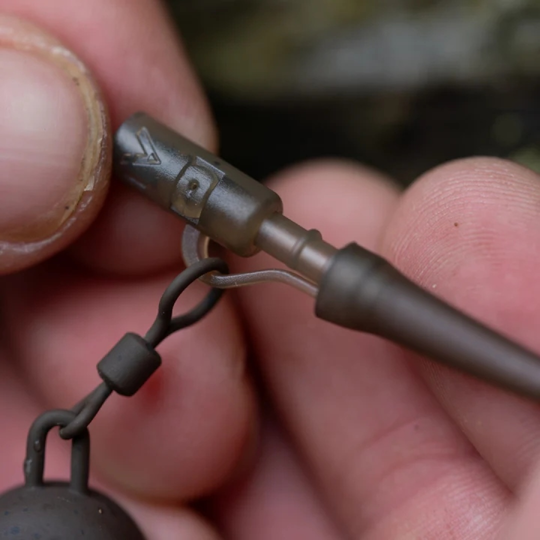 One More Cast Blend Tubing Fluoro D-Rig Horseshoe - Barbless