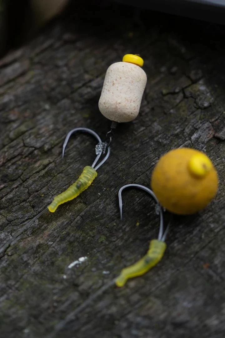 One More Cast Blend Tubing Fluoro D-Rig Horseshoe - Barbless