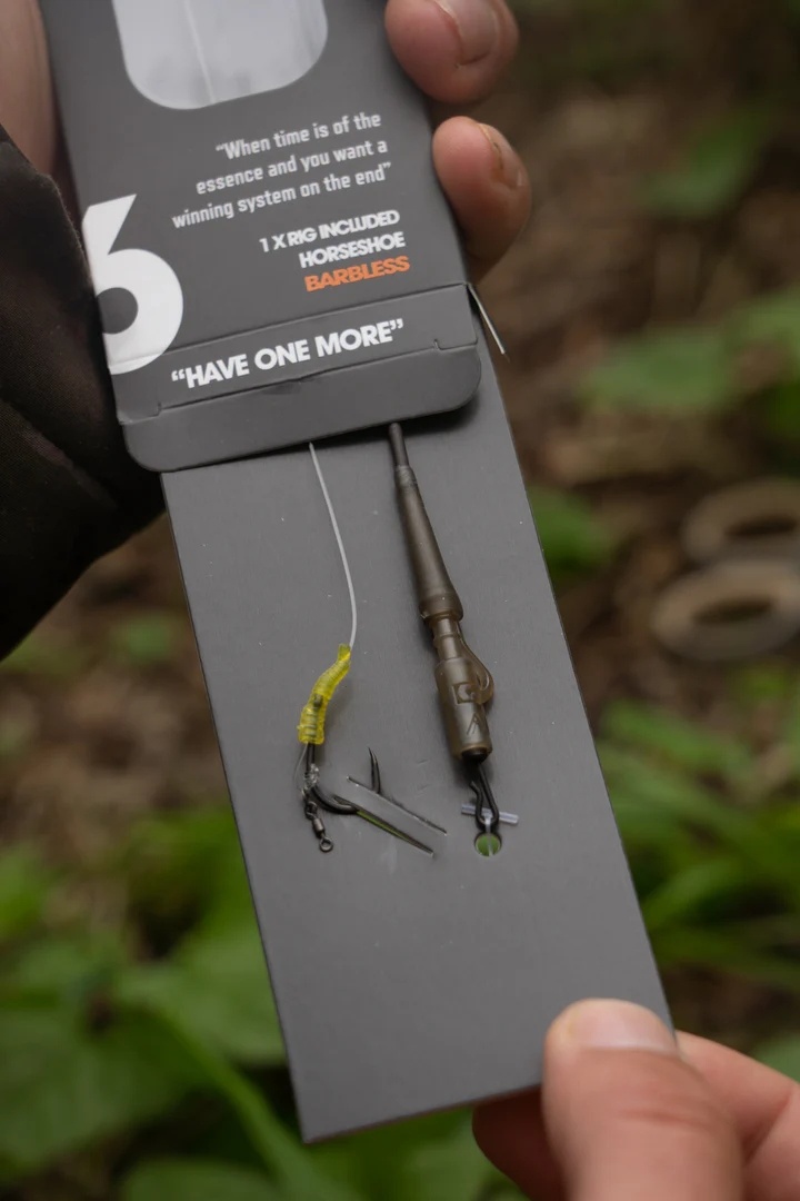 One More Cast Blend Tubing Fluoro D-Rig Horseshoe - Barbless